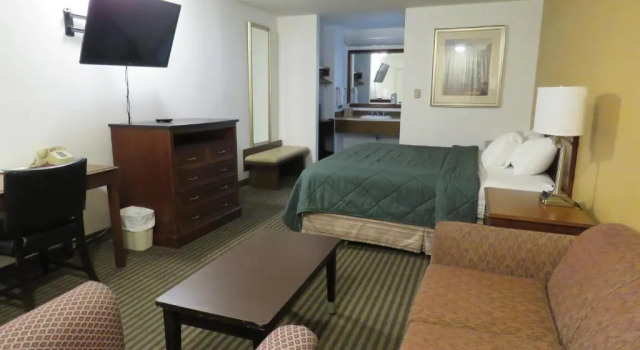 Номер Standard Thunderbird Motel