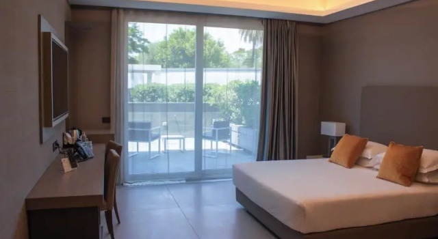 Двухместный номер для людей с ограниченными возможностями Hotel & Resort Tre Fontane Luxury