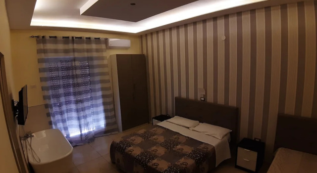 Трёхместный номер Standard с балконом Albergo Viola