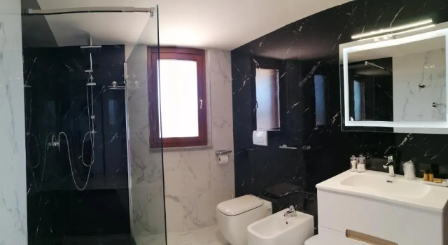 Casa Vacanze Yanet, Rezervovat Apartmán Hotely v Lazio s parkováním, Parkování