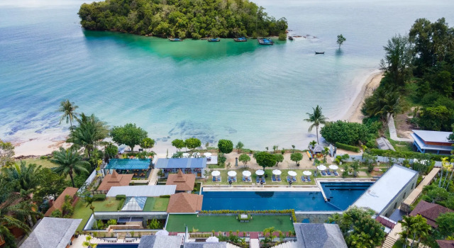 Полулюкс Nakamanda Resort and Spa