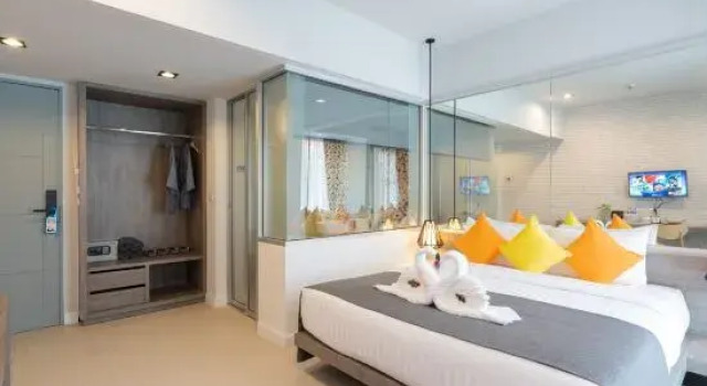Номер Deluxe MORE Patong Hotel