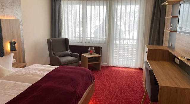 Двухместный номер Comfort с балконом Gasthof Deutscher Adler und Hotel Puchtler