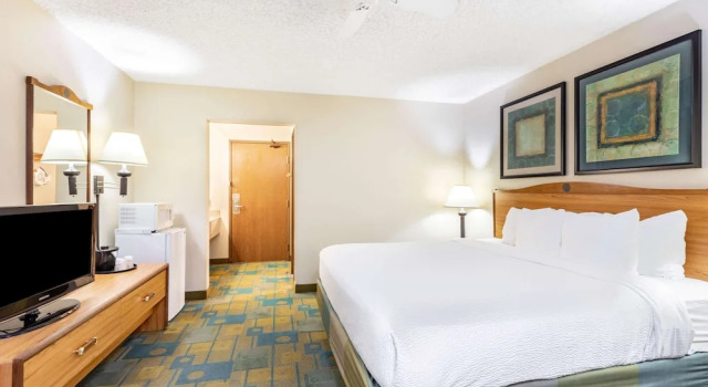 Двухместный номер с видом на город La Quinta by Wyndham El Paso East