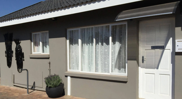 Aneiwa airport lodge, Prenota Hotel Kempton Park Gauteng