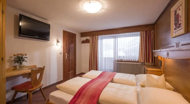 Двухместный номер Economy с балконом и с видом на горы Anjas Schönblick - Bed & Breakfast
