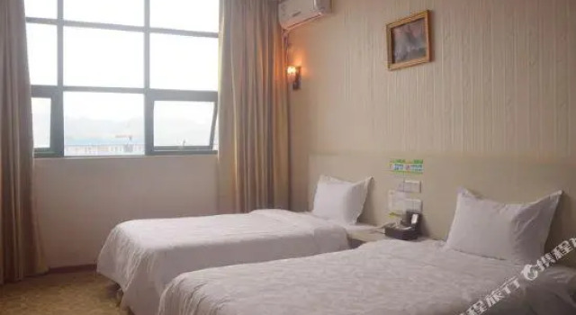 Yali Siji Business Hostel, Rezerwuj Hostel Hotele w Shenzhen z parkingiem, Parking