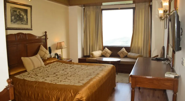 Sun N Snow Inn By Leisure Hotels, Rezerwuj Pensjonat Ranikhet Uttarakhand