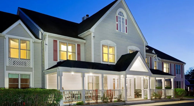 Country Inn & Suites by Radisson, Millville, NJ, Buchen Sie Hotel Millville New Jersey