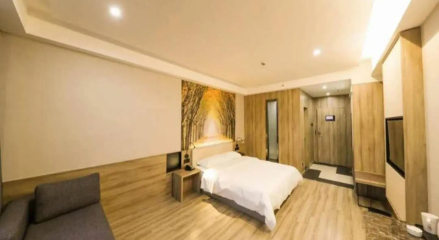 Starway Hotel Xuzhou Fengxian Bus Station, Prenota Hotel Hotel a Jiangsu con parcheggio, Parcheggio