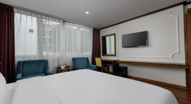 Двухместный номер Deluxe Hanoi Central Westlake Hotel
