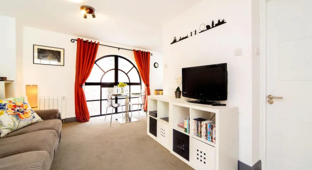 Номер Standard JOIVY Splendid 1 Bedroom Flat near St. Paul's Cathedral