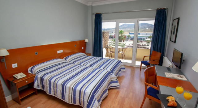 Hotel Azar, Reservar Hotel Hotéis em Plasencia com estacionamento, Estacionamento