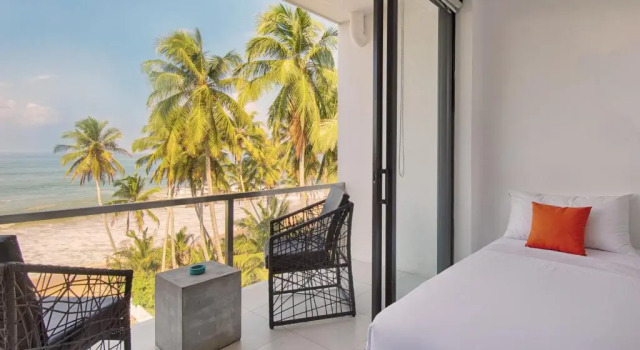 Трёхместный номер Standard с видом на море Hotel J Ambalangoda