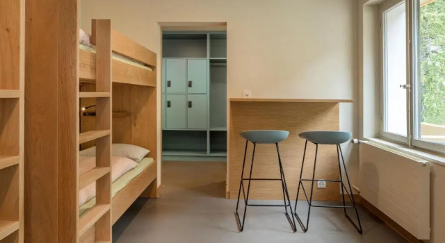 Шестиместный номер Standard Crans-Montana Youth Hostel