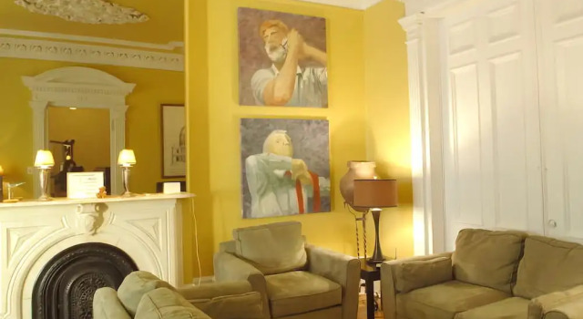 La Conciergerie Guesthouse, Забронировать Отель Отели Монреаля 3 звезды, рядом с Place Dupuis, 3*