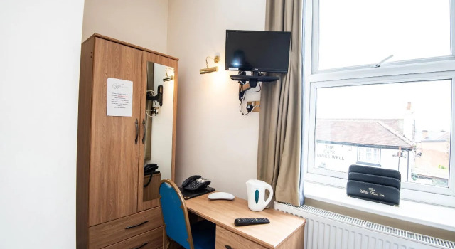 OYO The White Hart Inn, Забронировать Отель Отели Вустершир 3 звезды, 3*