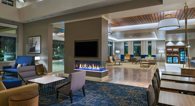 TownePlace Suites by Marriott San Diego Airport/Liberty Station, Забронировать Отель Харбор-Айленд Сан-Диего