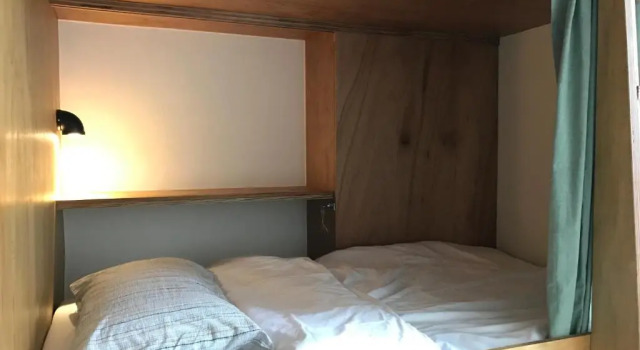 Кровать в общем номере (женский номер) Welcome Hostel