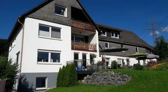 Modern Apartment in Sellinghausen With Terrace, Забронировать Апартаменты/квартира Шмалленберг 