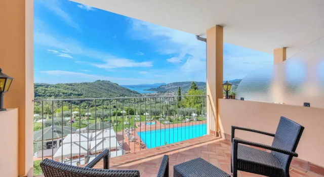 Полулюкс c 1 комнатой с видом на озеро Hotel Boffenigo - The Golden Hour