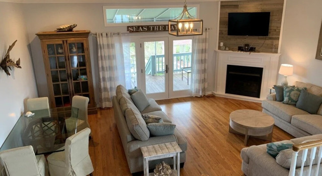 Tortuga 5 Bedroom Home by RedAwning