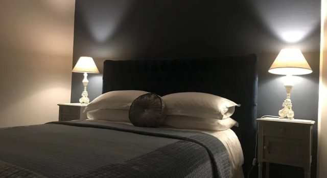 Merlindale, Reserva ahora Bed & breakfast Hoteles en Crieff con aparcamiento, Aparcamiento