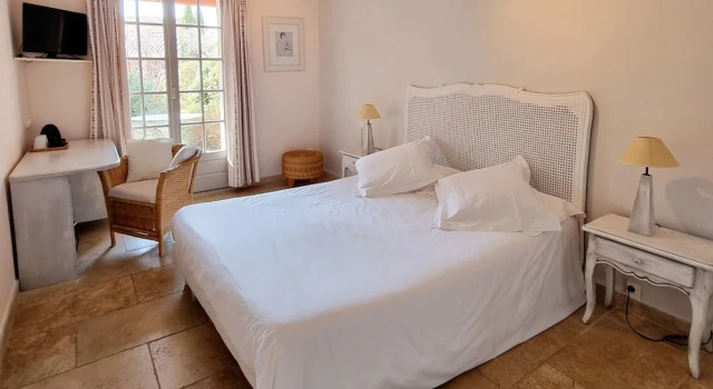 Двухместный номер Comfort с видом на бассейн Castillon Des Baux