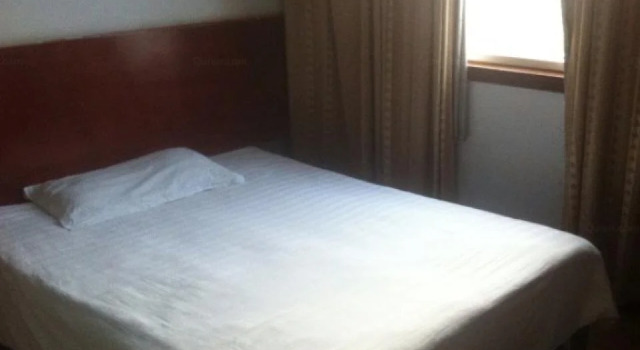 Zhongxiang Hongdu Hotel