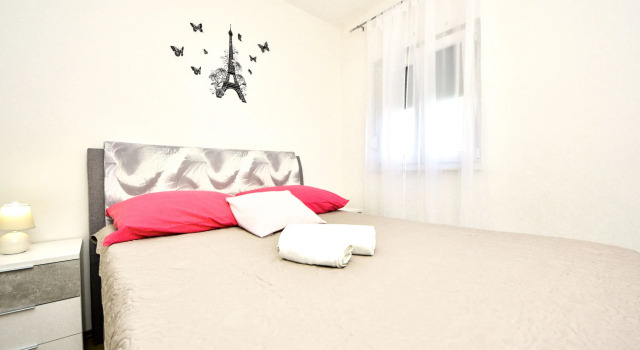 Guest House Ana, Забронировать Гостевой дом Отели в центре Привлака, в центре