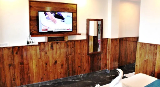 Hotel Forest View and Restaurant, Rezervovat Hotel Levné hotely v Mussoorie