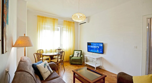 Apartment Lorena, Prenota Appartamento Splitska 
