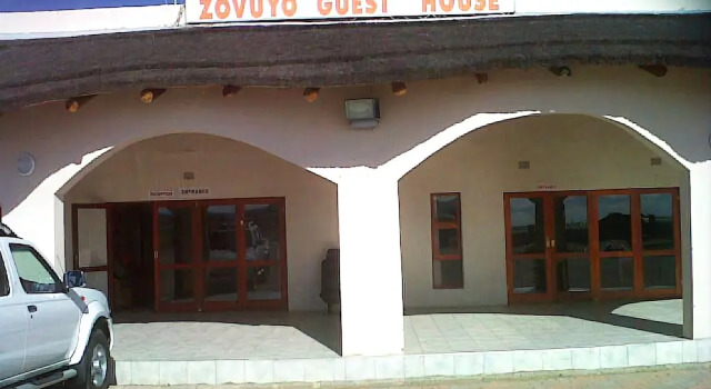 Zovuyo Guest House, Buchen Sie Pension Butterworth Ostkap