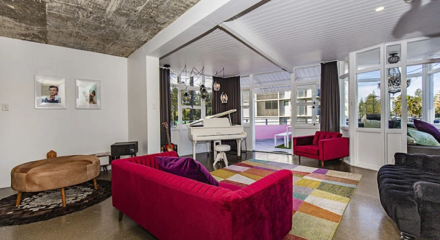 Люкс с балконом The Pink Hotel Coolangatta