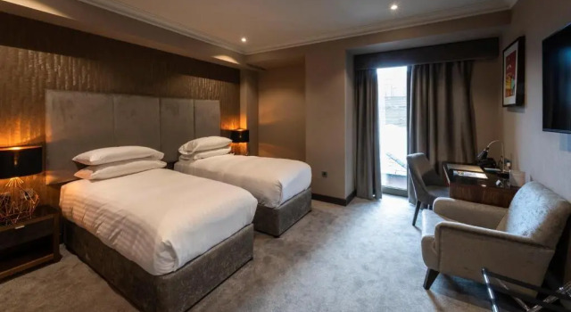 Двухместный номер Standard DoubleTree by Hilton Belfast City Ten Square