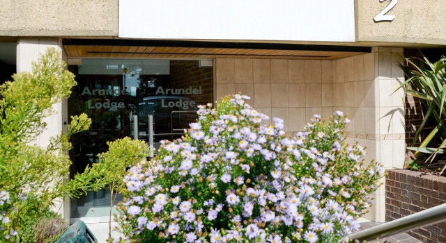 Arundel Lodge, Забронировать Отель Отели Исторического графства Суссекса с парковкой, Парковка