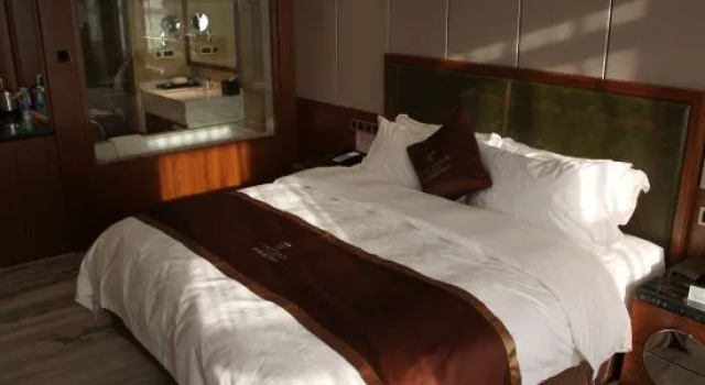 Люкс Deluxe Wisconsin Spa Hotel Tianjin