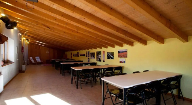 Alberg-Casa De Colònies Ridolaina