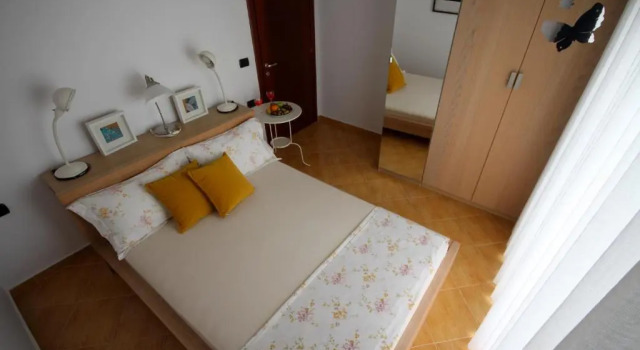 Paradise apartments