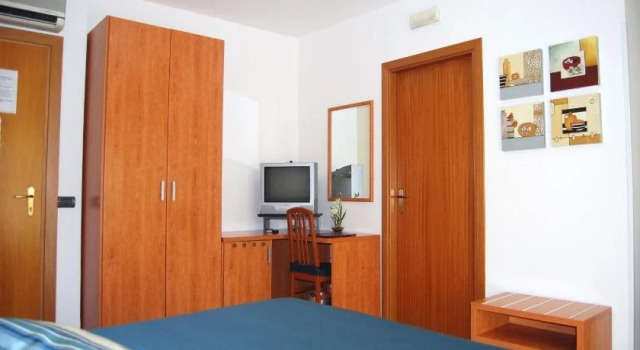 Telma Hotel, Забронировать Отель Отели Террачина с парковкой, Парковка
