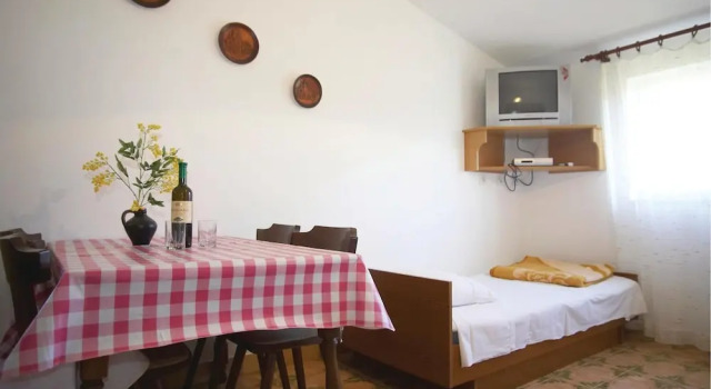 Stunning Home in Jadrtovac With Wifi and 1 Bedrooms, Забронировать Отель Ястретовац Шибеник