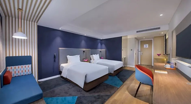 Двухместный номер Standard с видом на город Holiday Inn Express Urumqi Station by IHG