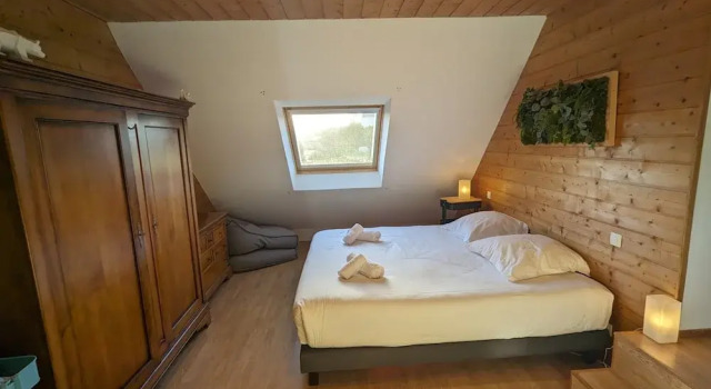 House in Ploudalmezeau Near Treompan Beach, Забронировать Отель Отели Finistère с парковкой, Парковка