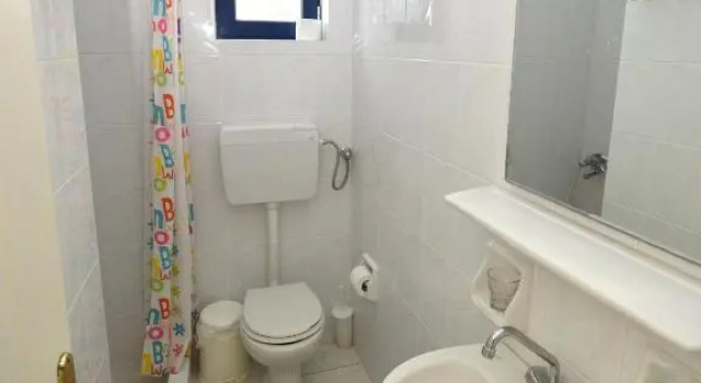 Yiannis Studios, Забронировать Отель Агиа Марина Острова Саронического залива - Аттика