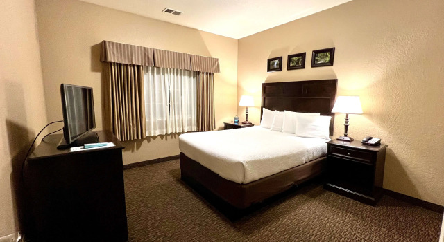 Двухместный люкс c 1 комнатой Best Western Country Inn