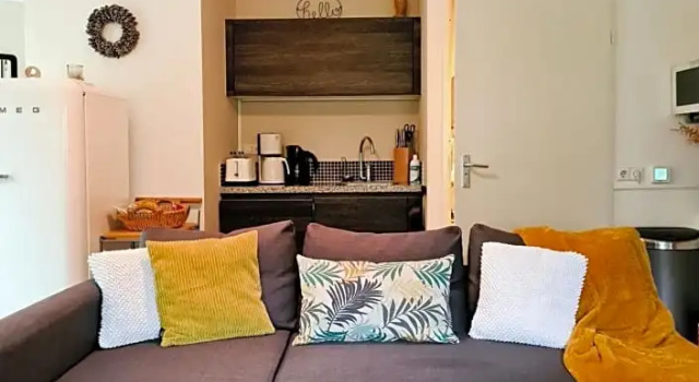 GREAT CANAL STUDIO - Water view & Free parking, Забронировать Отель Отели Норда 3 звезды, 3*