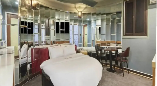Студия Juan Hotel Some