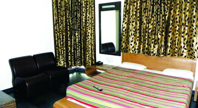 Номер Deluxe Hotel Shradha Saburi Palace