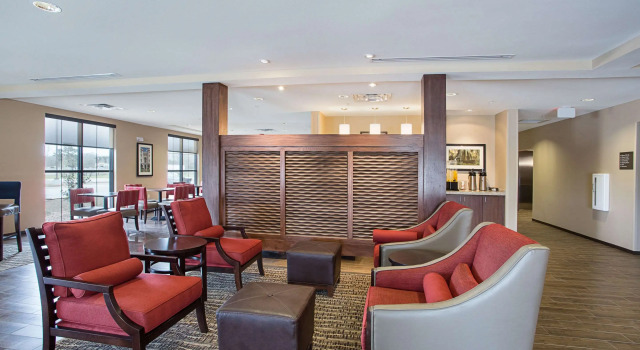 Comfort Inn & Suites Zachary, Boek Hotel Hotels in Missouri met zwembad, Zwembad
