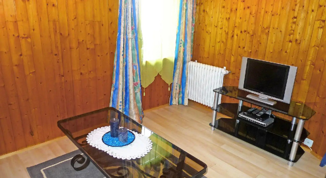 Les Pierrailles - Two Bedroom, Buchen Sie Hotel Bullet La Vaud
